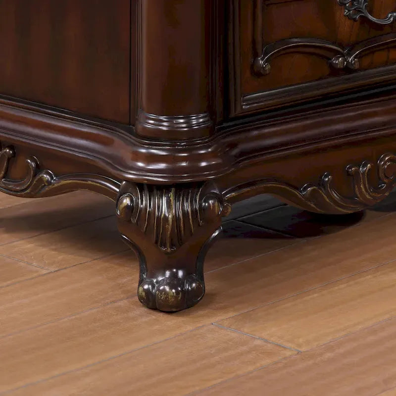 Ensemble de chambre à coucher Eugene trois pièces en bois de cerisier foncé traditionnel