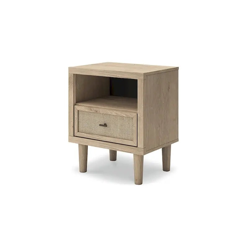 Tête de lit en panneau marron avec deux tables de chevet